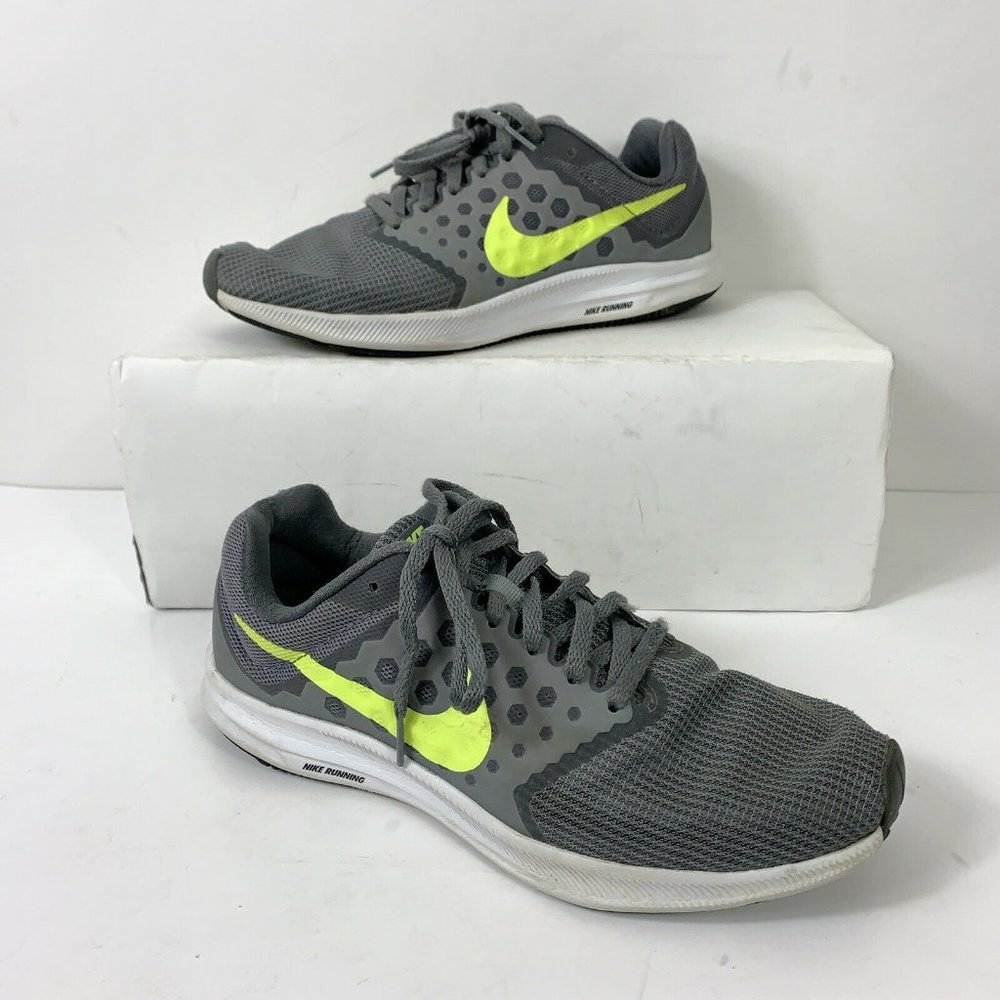 Nike Downshifter 7 Men Sz 7 Gray Volt Shoes - Picture 1 of 8